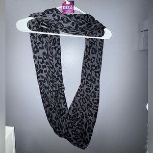 2) COACH - Wrap Around Infinity Scarf NWOT